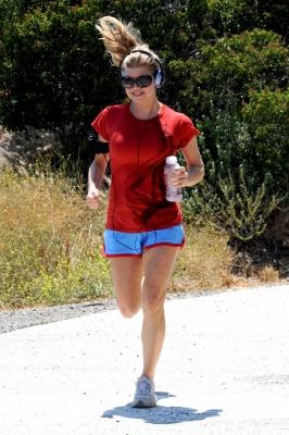 Fergie Jogging