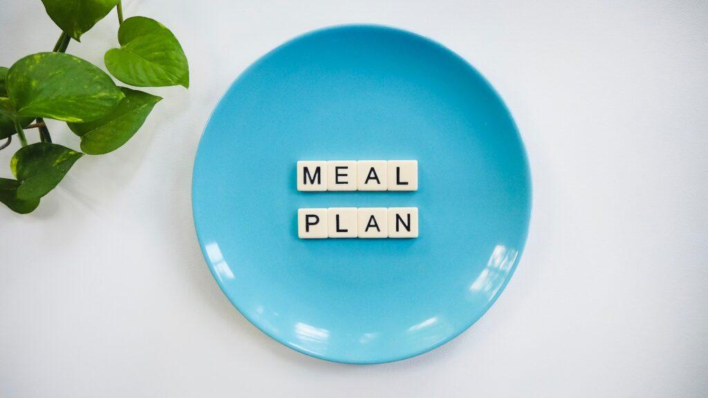 picture of a plate with the words meal plan on it