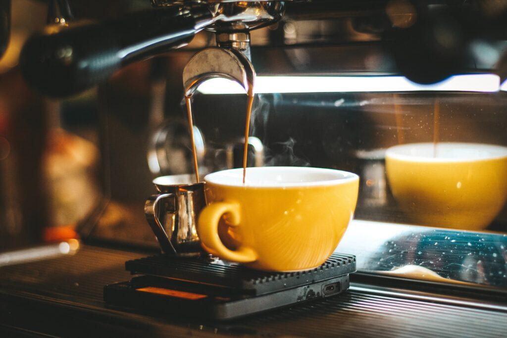 Picture of a coffee pour